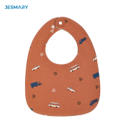 Yếm chống thấm cho bé ăn uống không bị dính bẩn quần áo